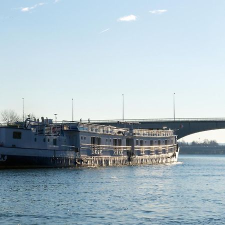 Bateau Hotel A Quai Le Chardonnay Avinhão Exterior foto