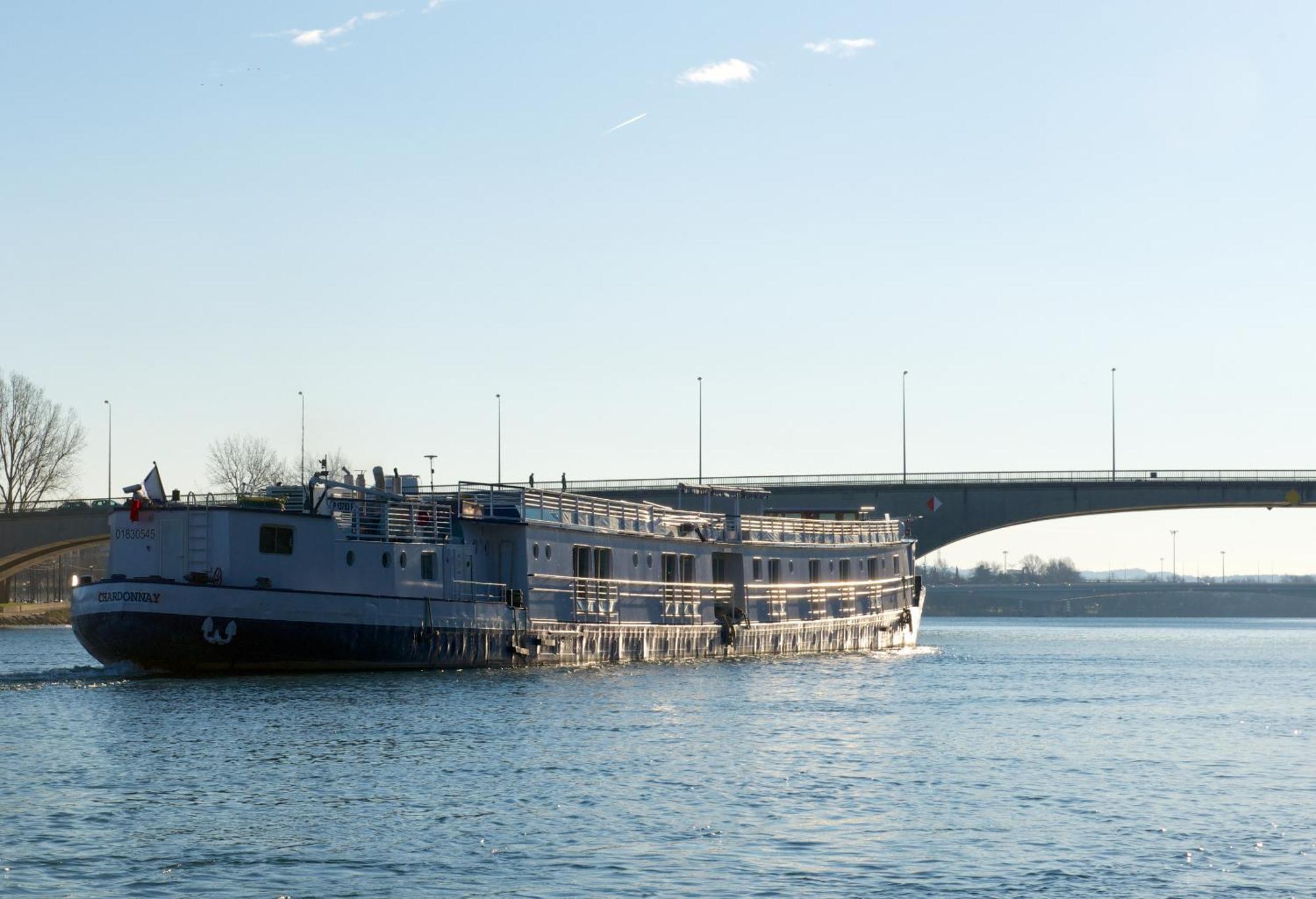 Bateau Hotel A Quai Le Chardonnay Avinhão Exterior foto